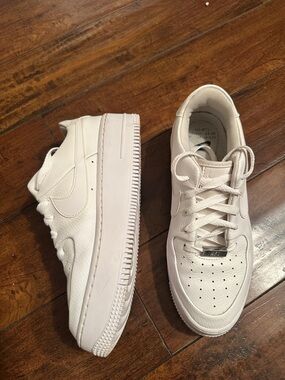 Nike Airforce 1 Sage Low in All-White Low-Top Sneakers model AR 5339-100